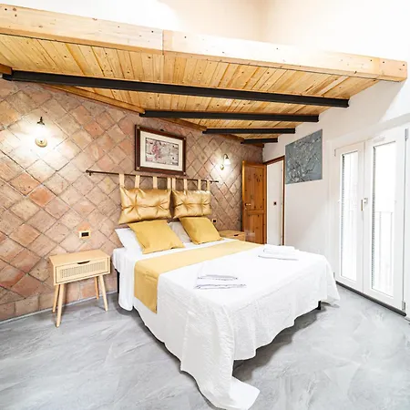 Volcano's - Mandorlo - The First Eco - Chic In Sicily * Catania